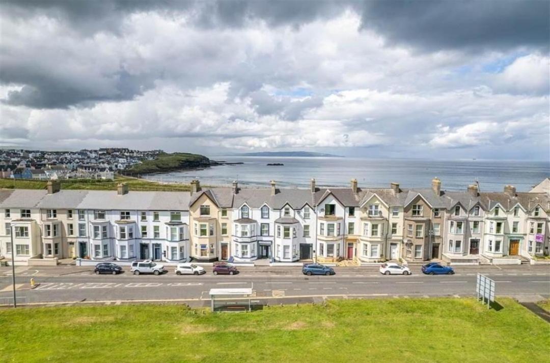 1 Dunluce Green - Portrush By The Sea 外观 照片